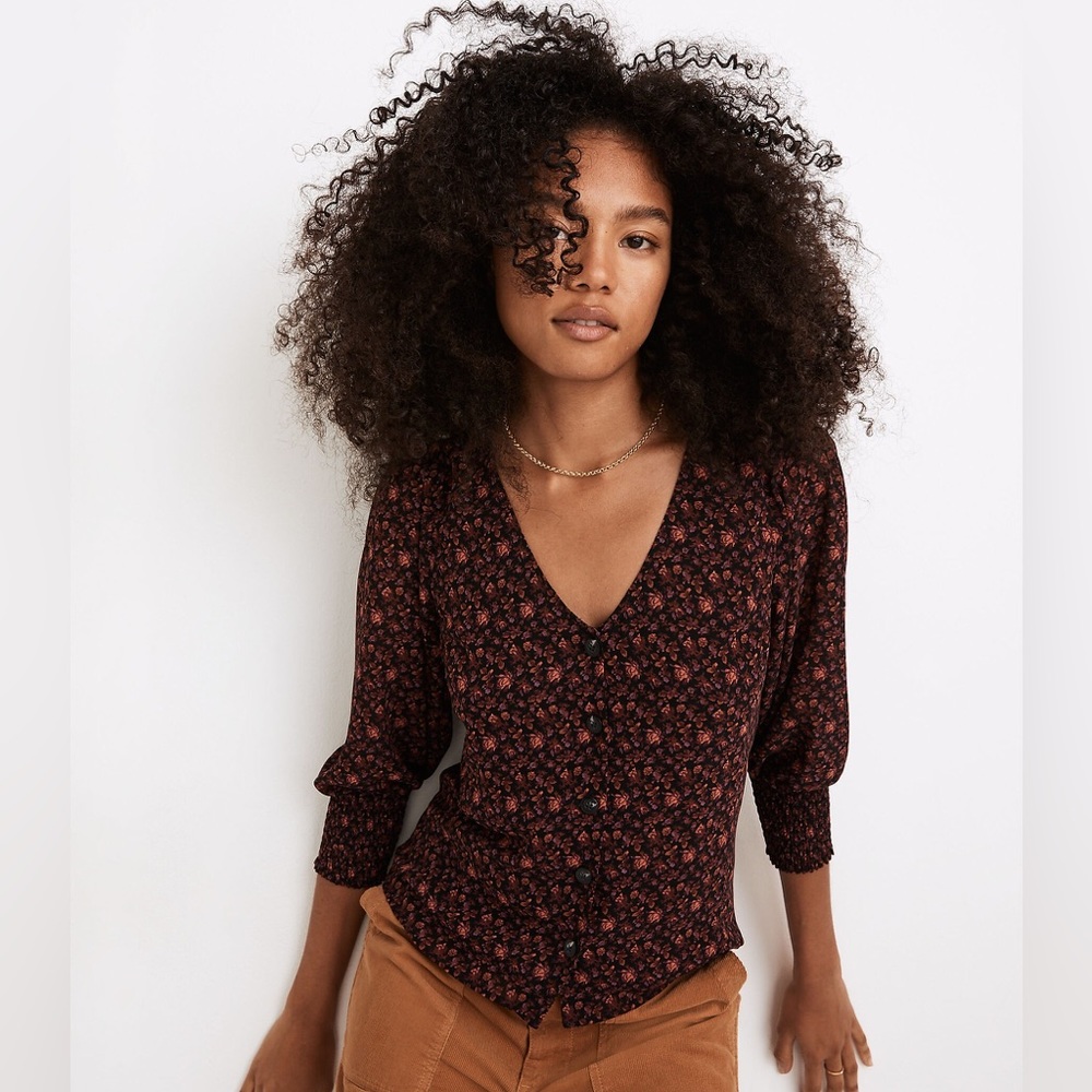 Madewell Georgette Smocked-Cuff Button-Front Top in Orchard Floral